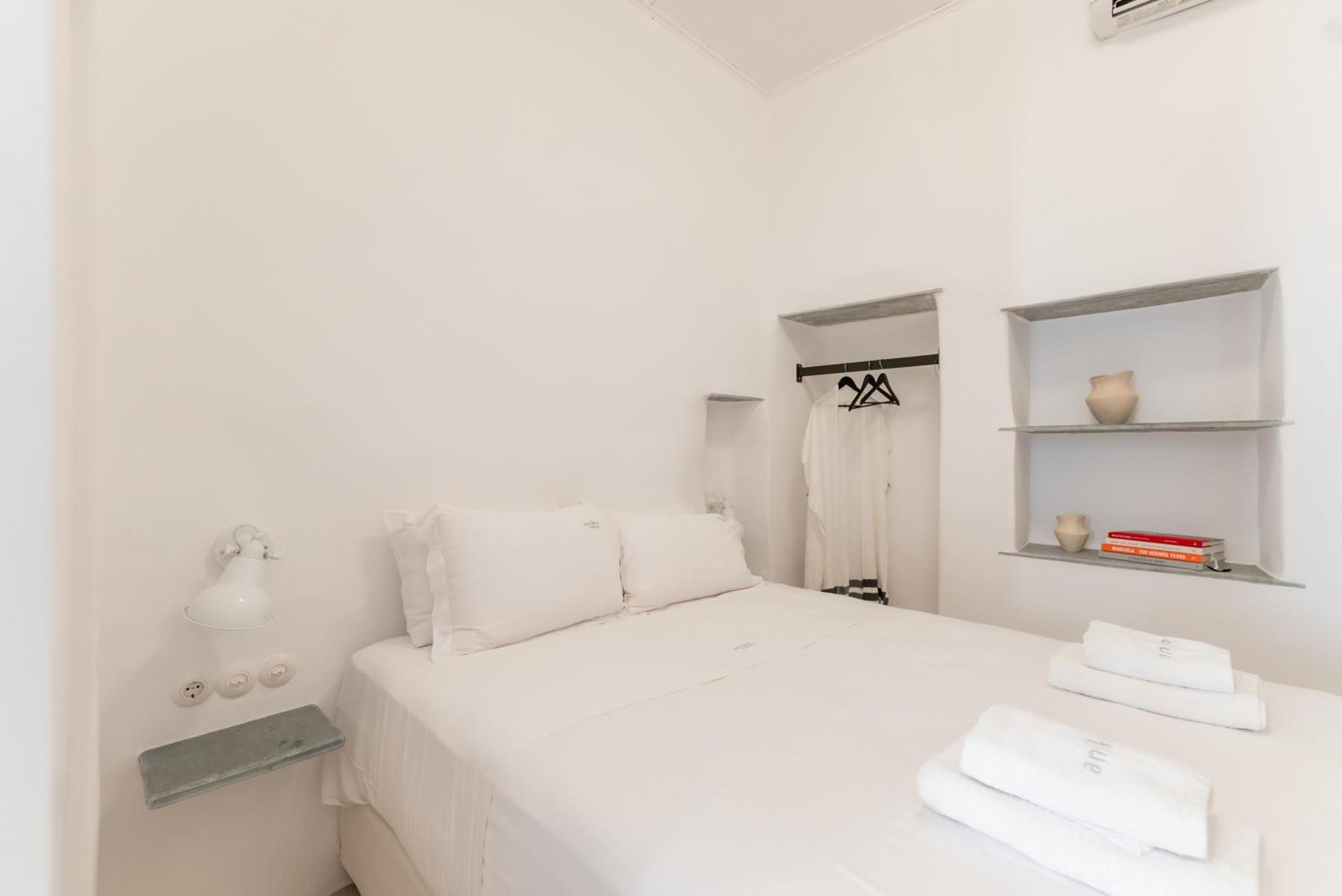 Aniko Suites White Alley Mykonos Town エクステリア 写真