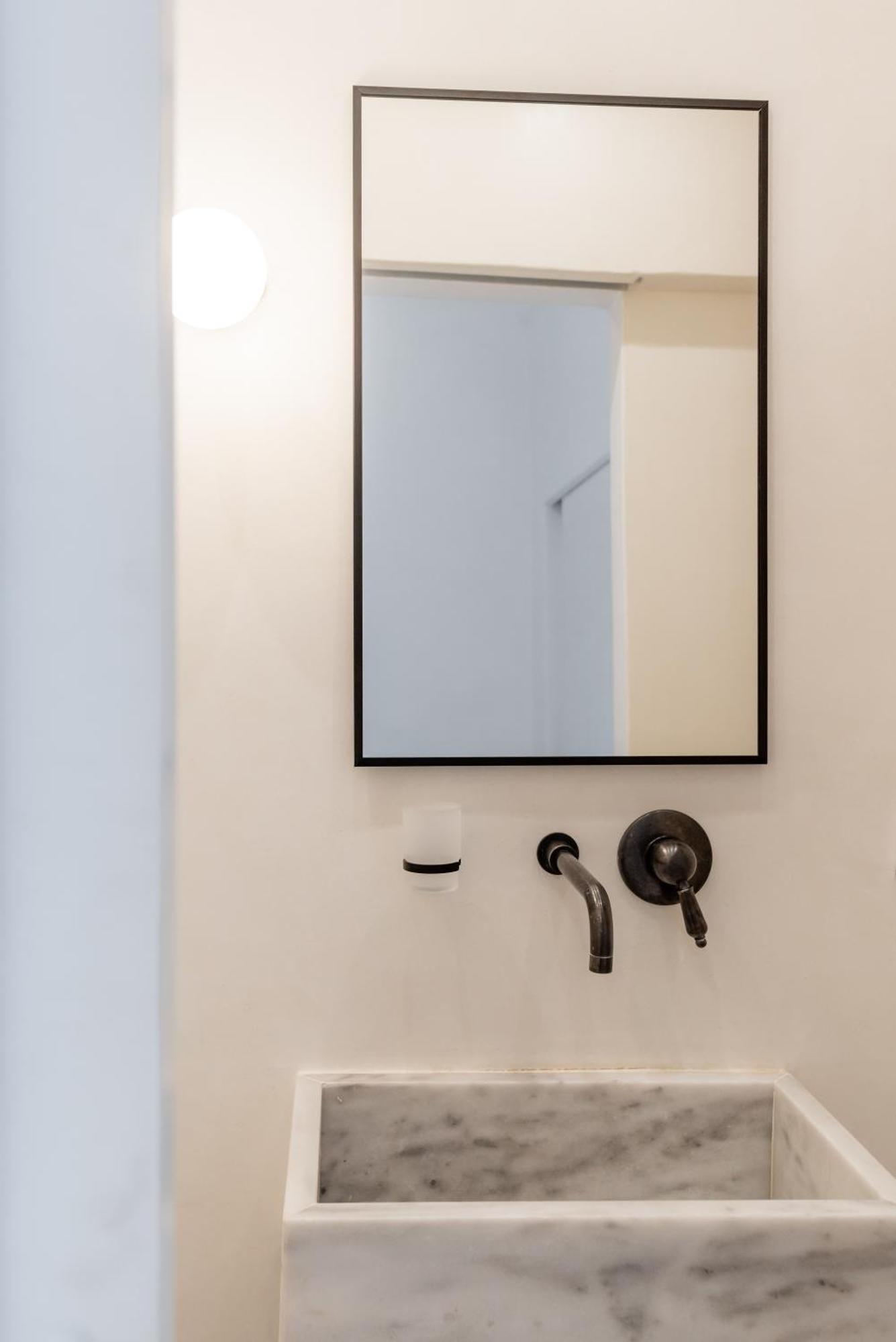 Aniko Suites White Alley Mykonos Town エクステリア 写真