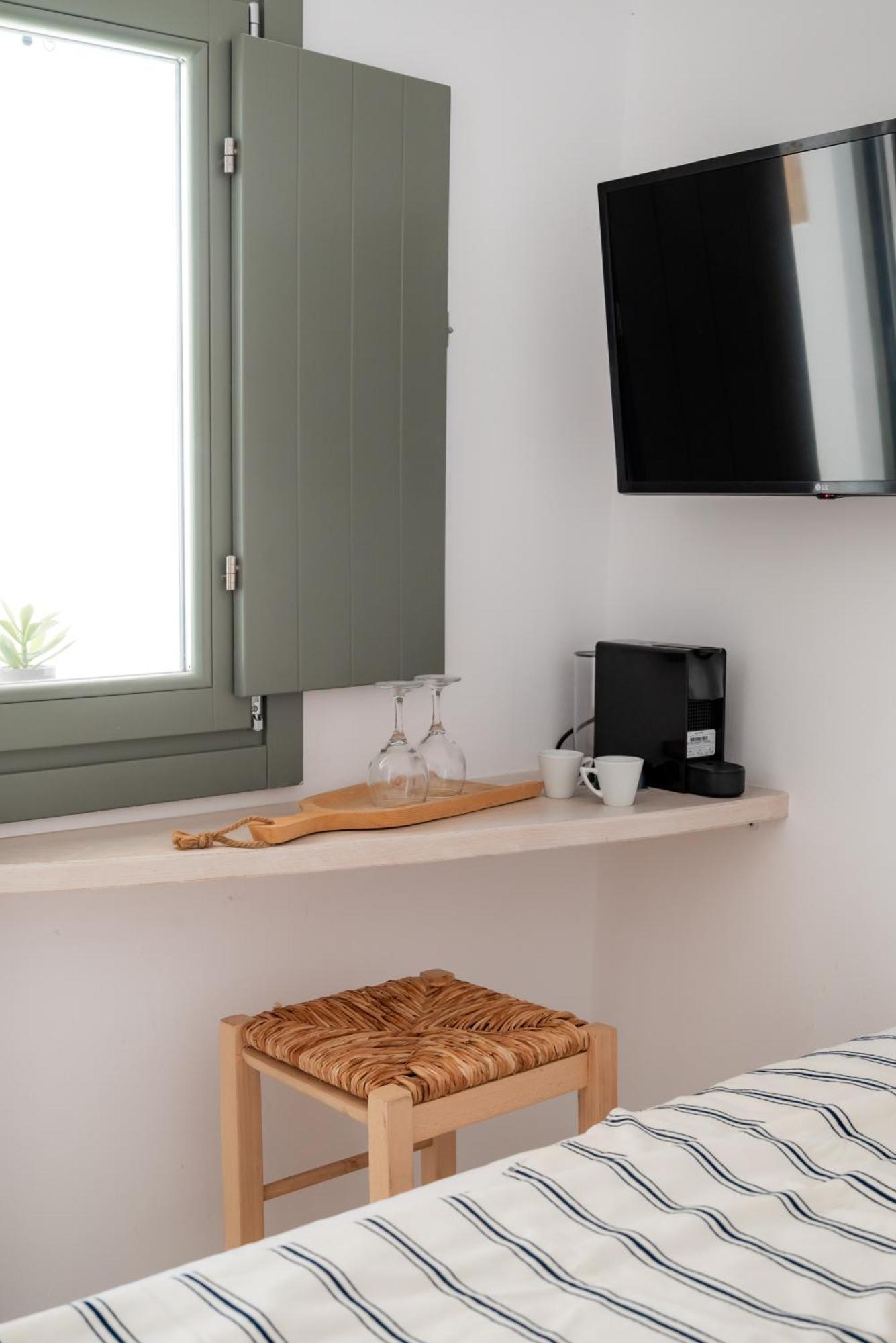 Aniko Suites White Alley Mykonos Town エクステリア 写真