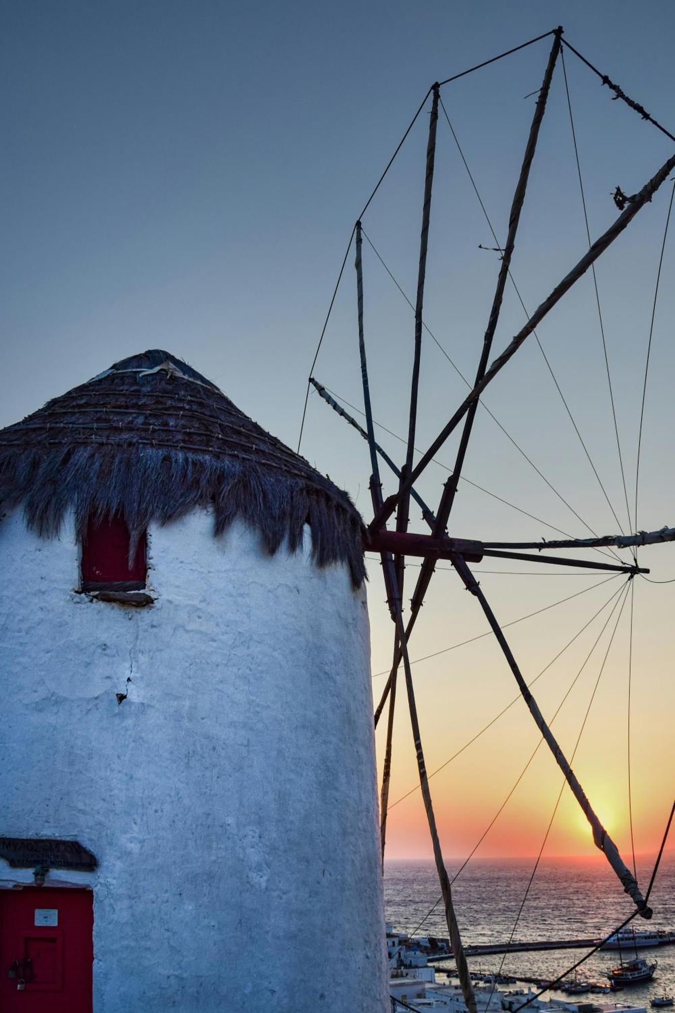 Aniko Suites White Alley Mykonos Town エクステリア 写真