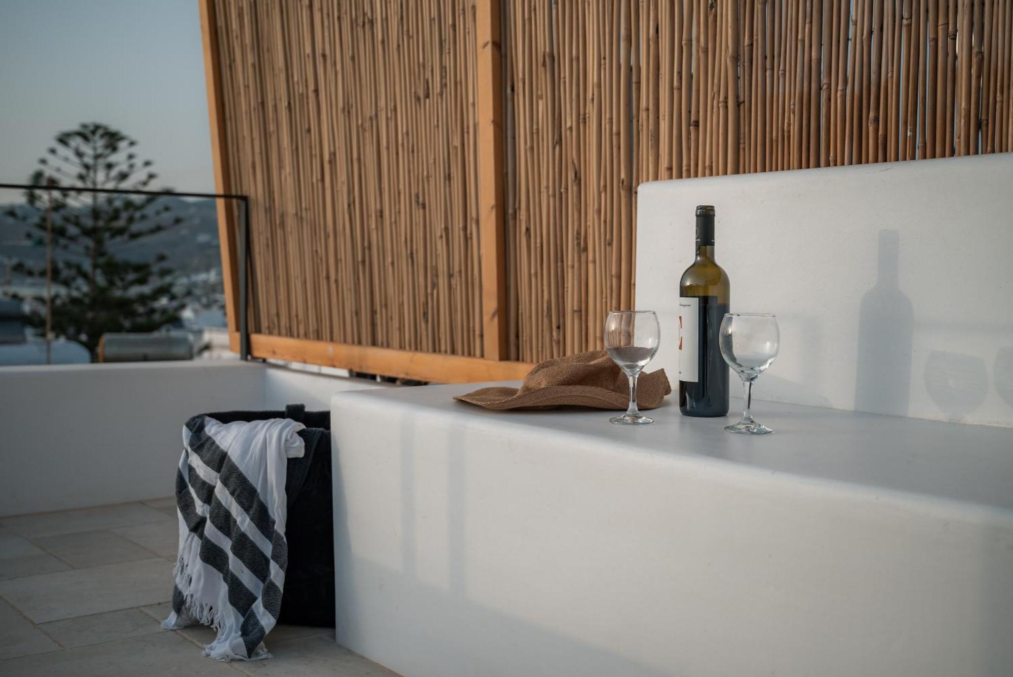 Aniko Suites White Alley Mykonos Town エクステリア 写真